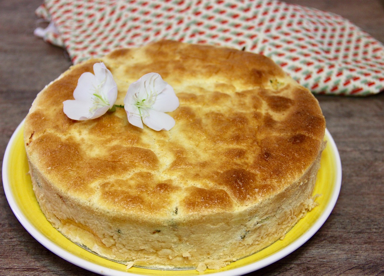 Als je 2 EIEREN en een mok ZURE ROOM hebt, maak dan een superromige cake: Zacht als een wolk!