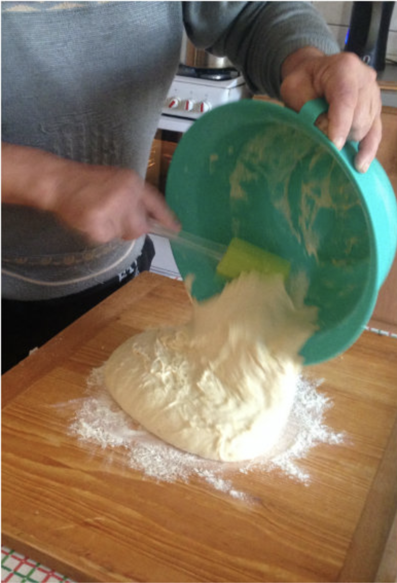 Wonderbrood zonder kneden - mokrecept: in ons land wacht je niet eens tot het is afgekoeld - dit kun je niet eens vergelijken met brood uit de winkel!