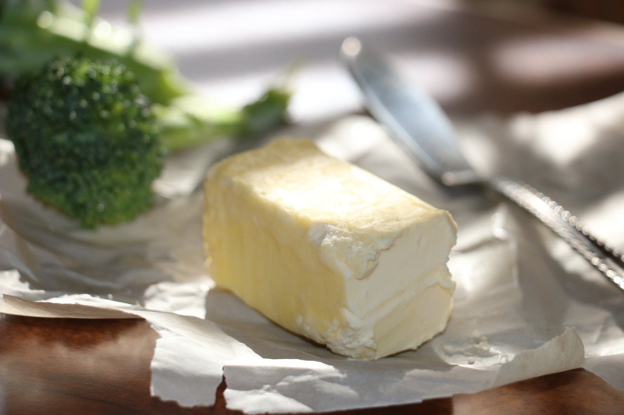 Zelfgemaakte boter - als je dit recept eenmaal hebt geprobeerd, koop je geen boter meer uit de winkel!