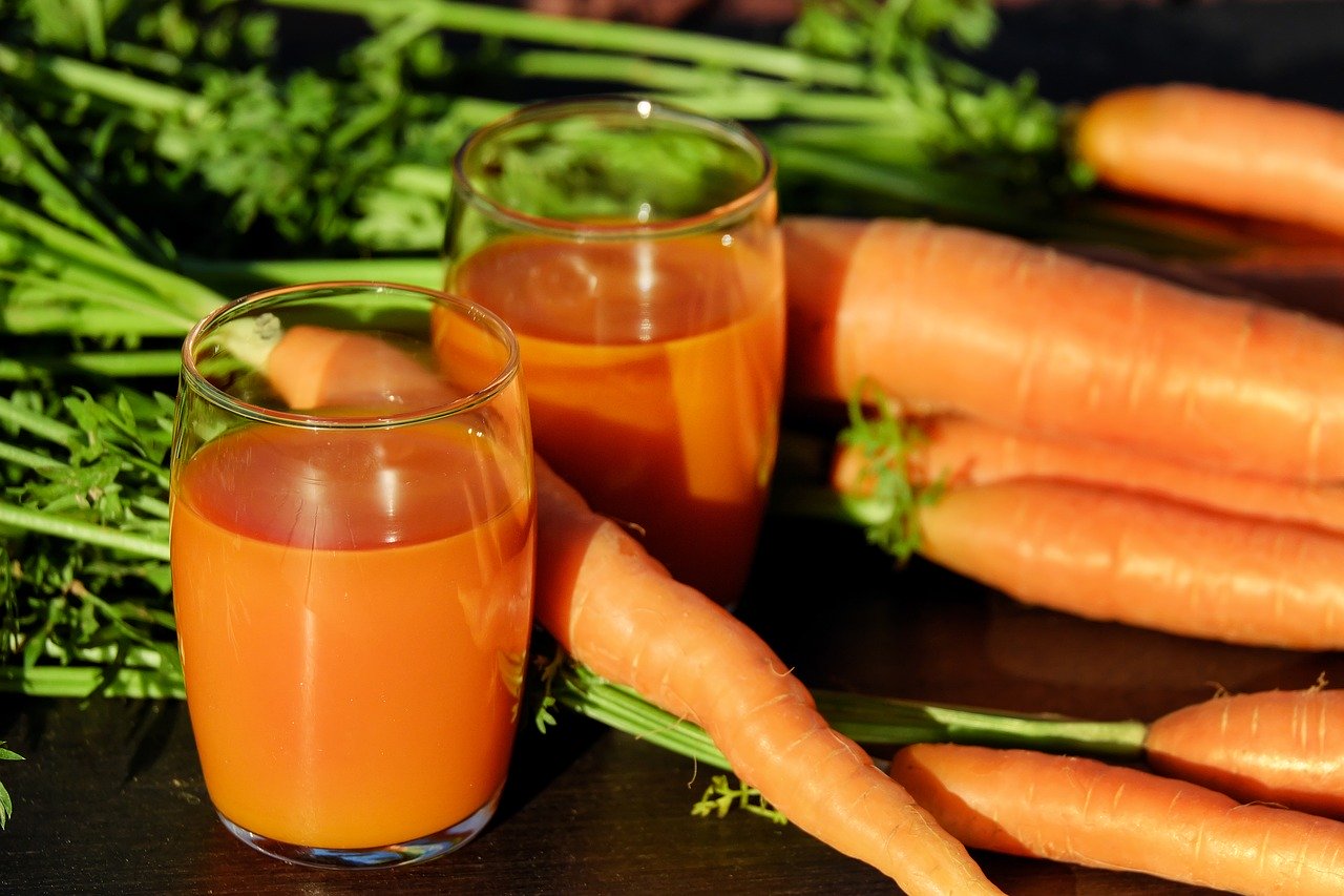 Rasp gewone wortelen, voeg HONEY toe en neem een paar dagen: je MOET weten wat dit recept kan doen!