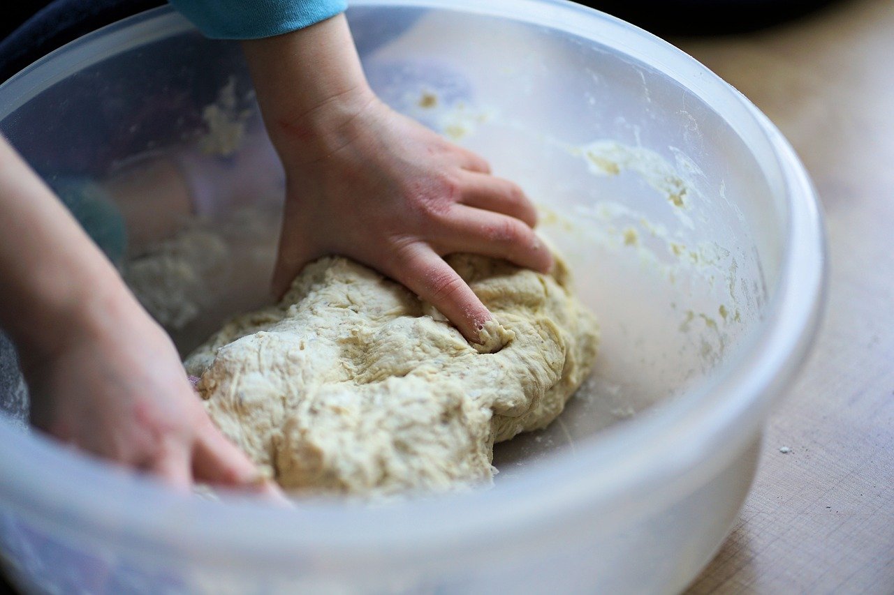 Hongaarse lángos - ECHT zacht en extreem lekker: Degenen die het hebben geproefd, hebben verklaard dat ze nog nooit zoiets geweldigs hebben gegeten!