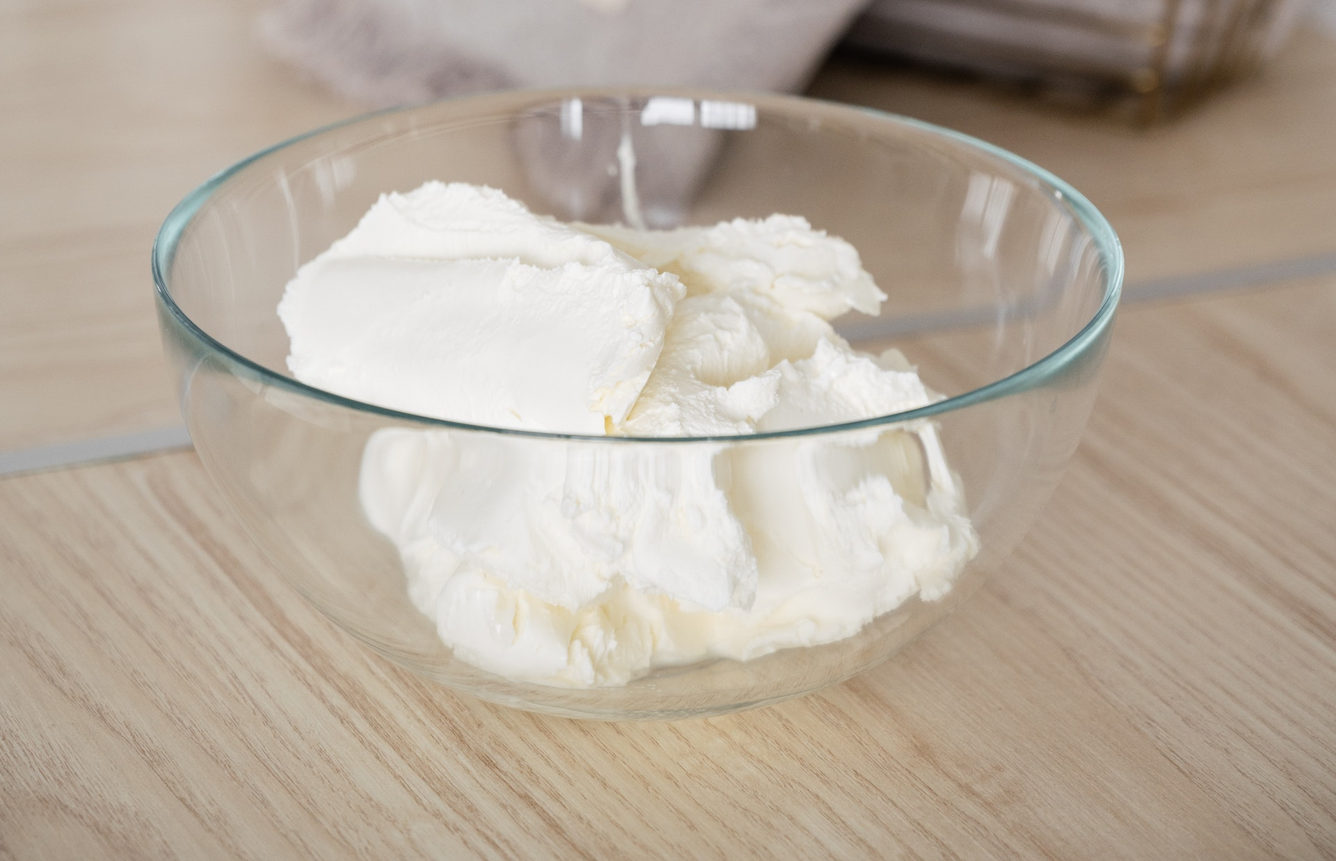 Stop met het kopen van boter: je hebt maar 1 ingrediënt nodig - witte YOGURT (instructies)!