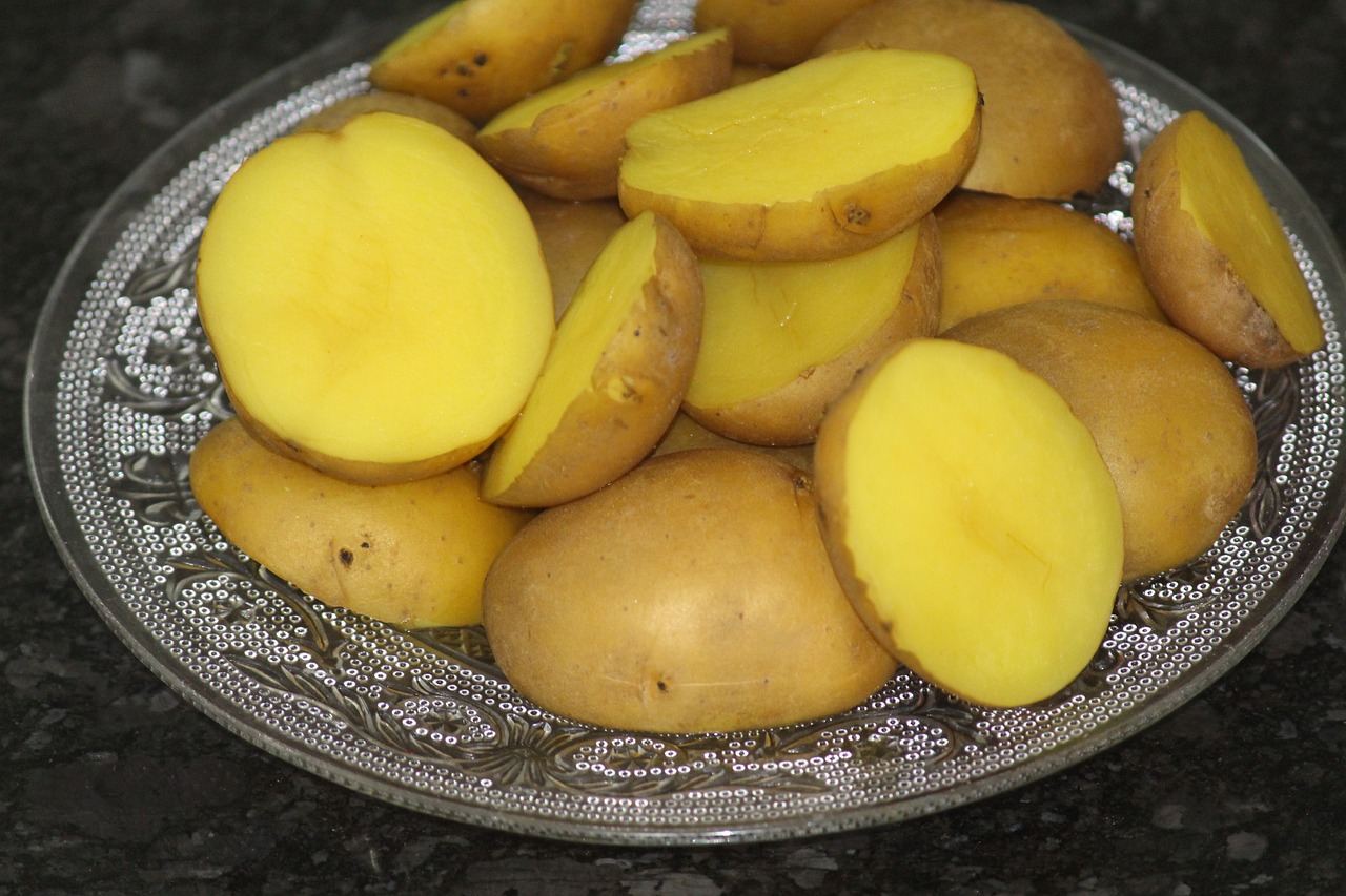 Kook geen aardappelen voordat je dit RECEPT ziet: Gegarandeerd de lekkerste knoflookaardappelen die je ooit hebt gehad!