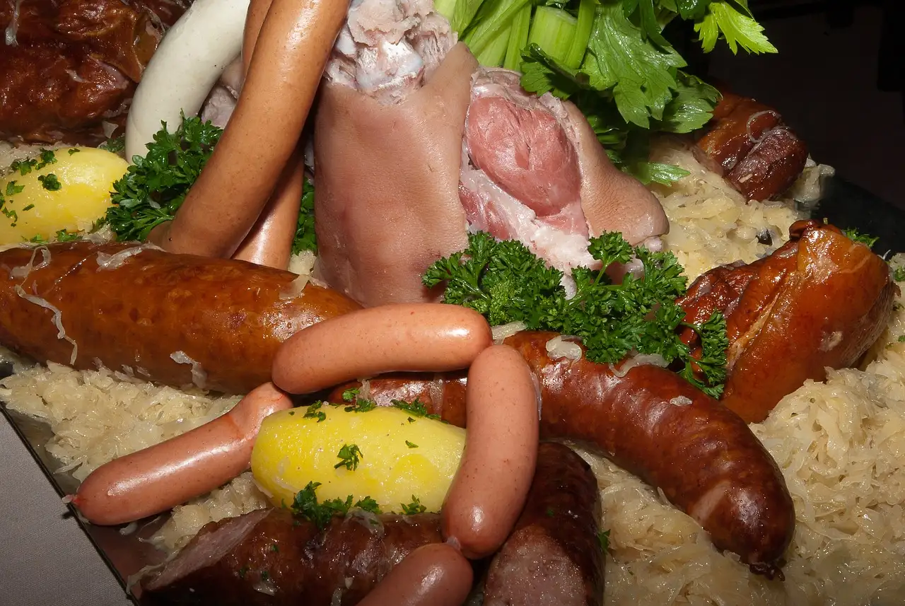 Stamppot Zuurkool Recept met Zuurkoolspek | Lekker & Simpel
