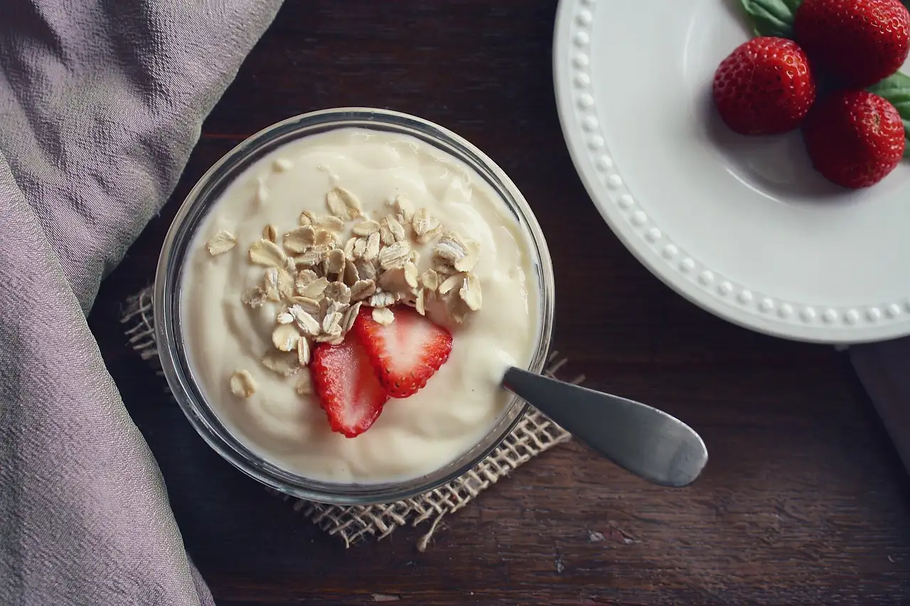 Yoghurt maken met een machine: eenvoudig recept!